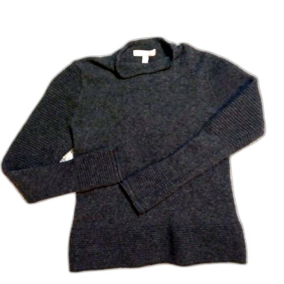 Banana Republic Womens Gray Dark Academia Wool Angora Quiet Luxury Sweater XS - Picture 1 of 14